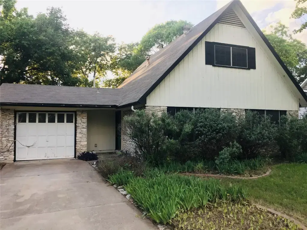 6702 Isabelle Drive, Austin