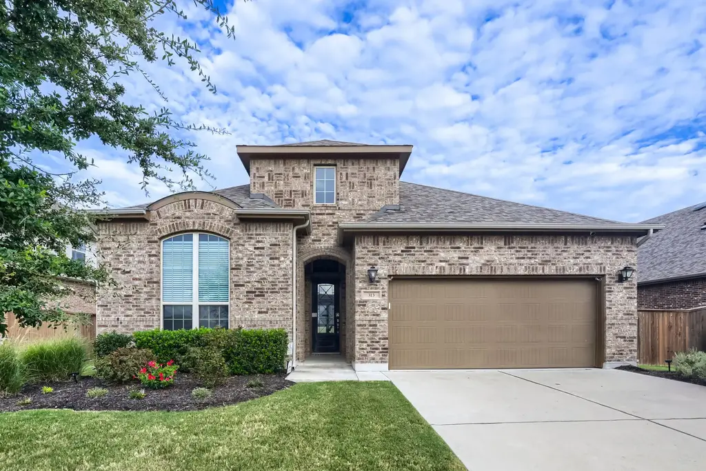 313 Pendent Drive, Liberty Hill