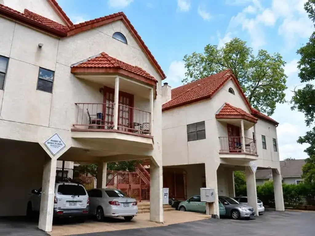 706 W 22nd Street 205, Austin