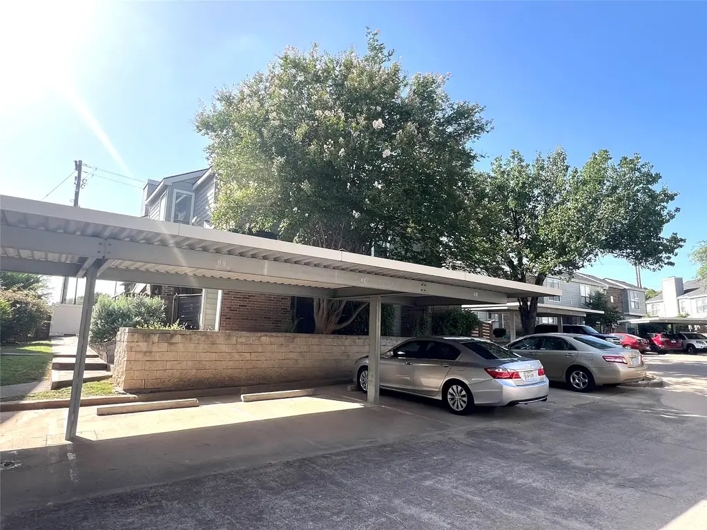 2018 W Rundberg Lane 8b, Austin
