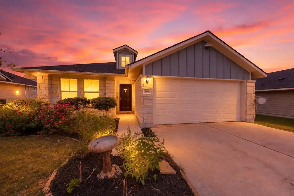 303 Schuyerville Drive, Elgin