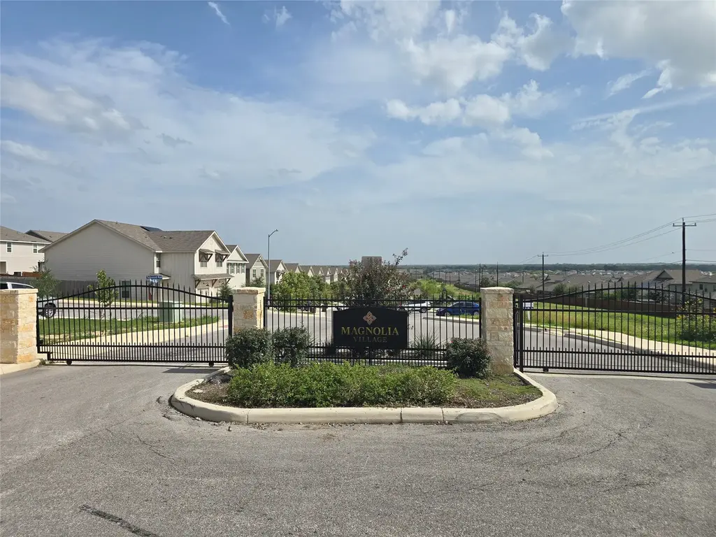 7520 Magnolia Village Village 101, San Antonio