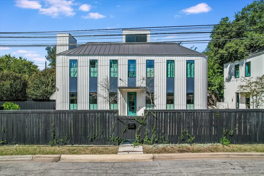 1300 Navasota Street, Austin