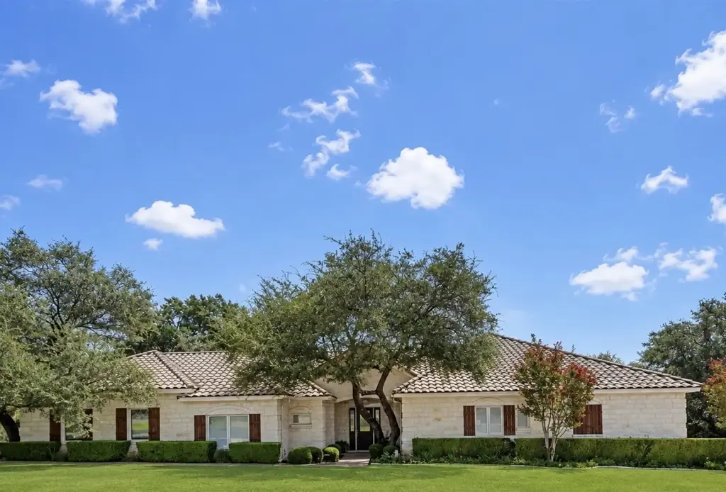 2 Jasperwood Court, Austin
