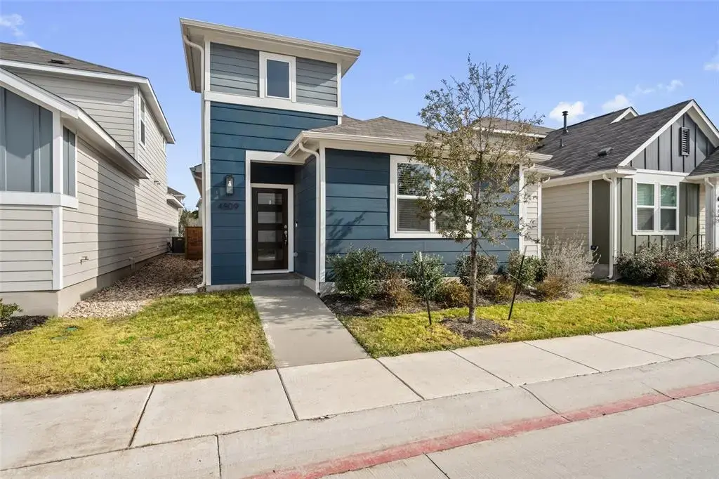 4809 Plum Peach Bend, Austin