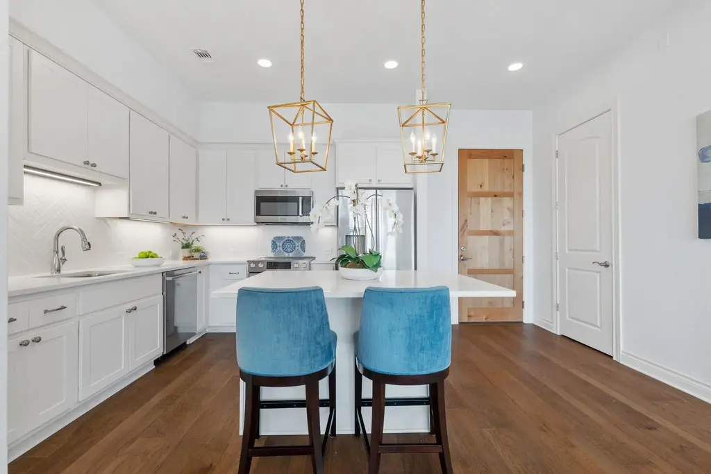 104 Bella Toscana Avenue 2302, Lakeway