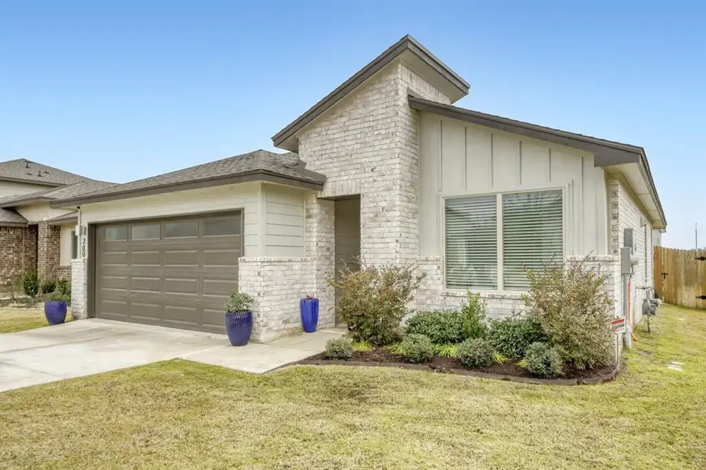 200 Coda Crossing, Georgetown