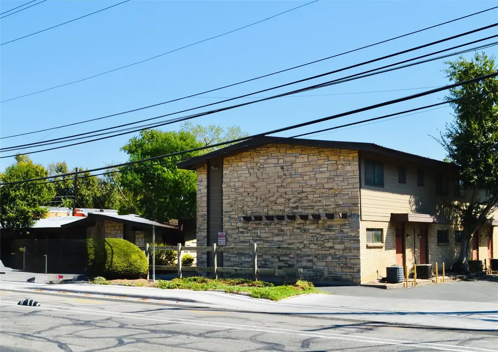 5001 Bull Creek Road 124, Austin
