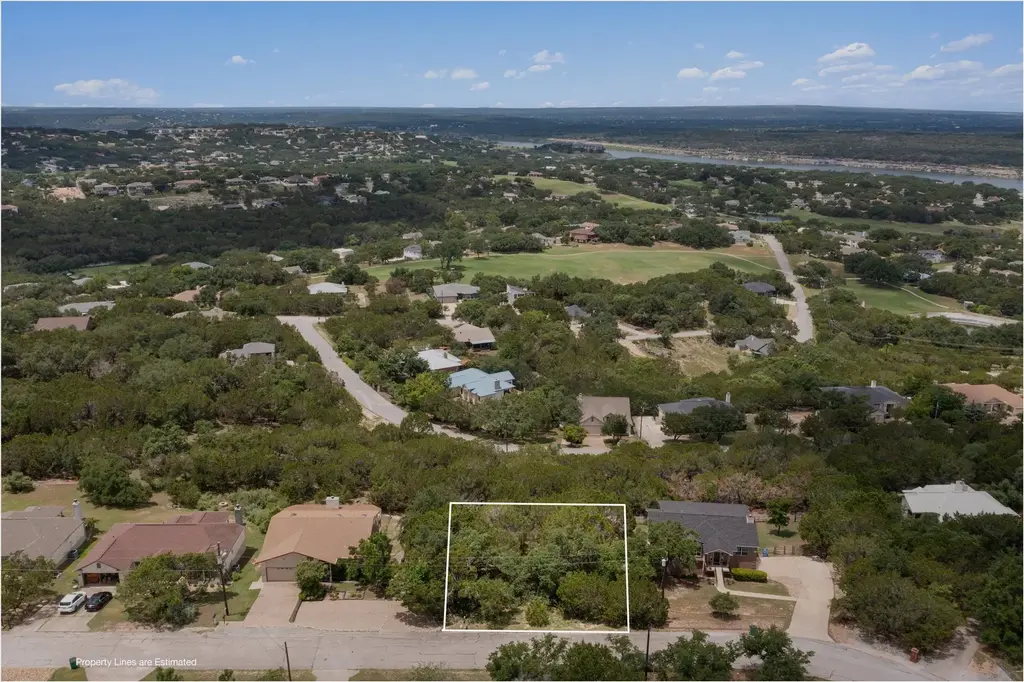 5100 Sundown Street, Lago Vista