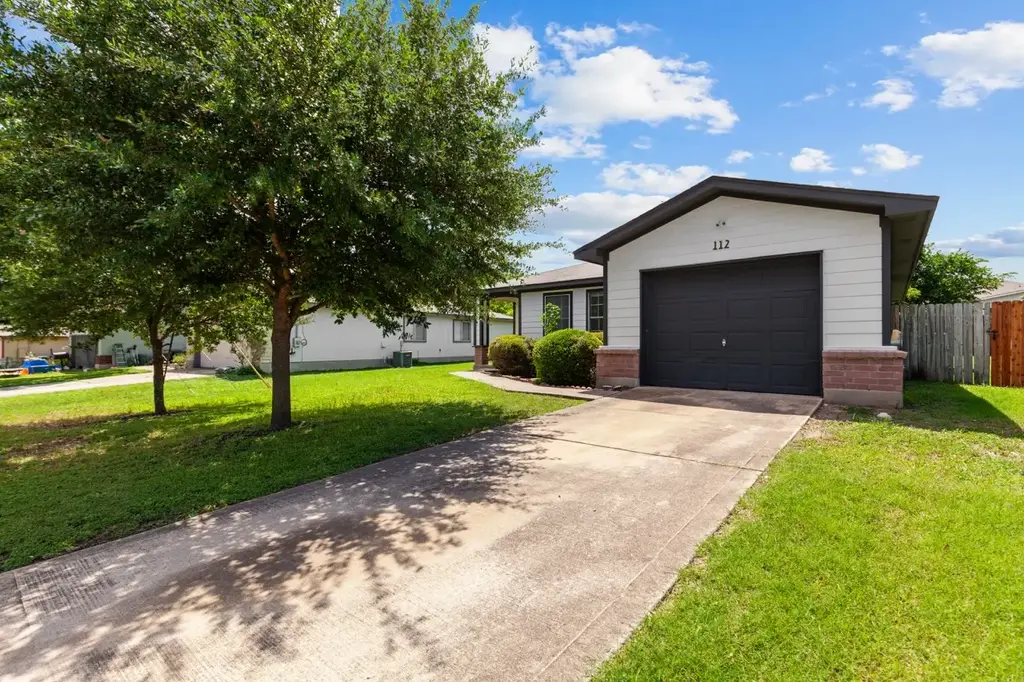112 James Lin Circle, Kyle