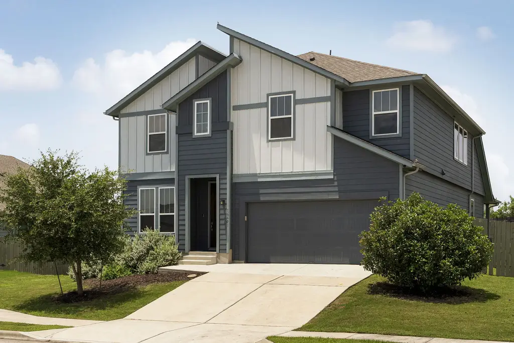 16601 Sumptuous Drive, Manor