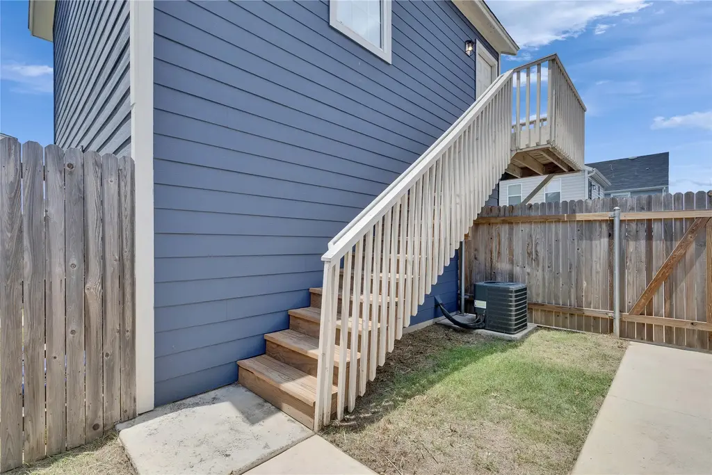 371 Ferrule Drive B, Kyle