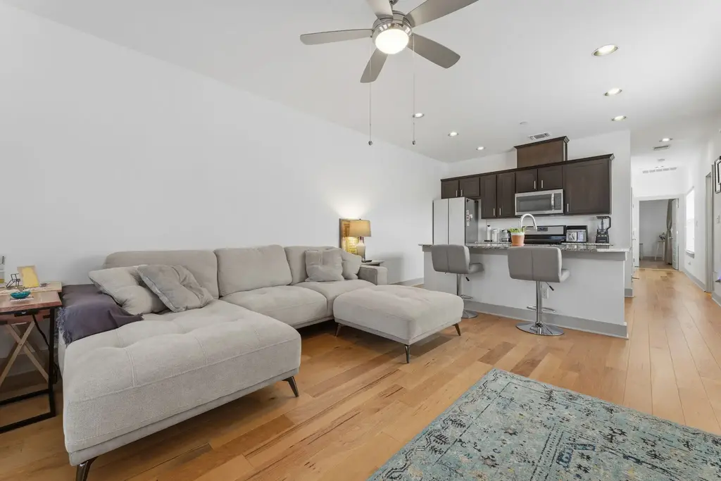 2101 Town Centre Drive 1808, Round Rock