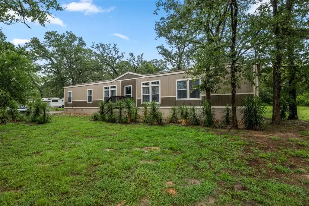 217 Pine Hill Loop, Bastrop