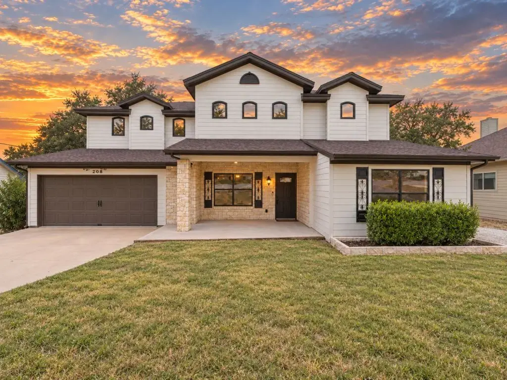206 Errol Drive, Spicewood