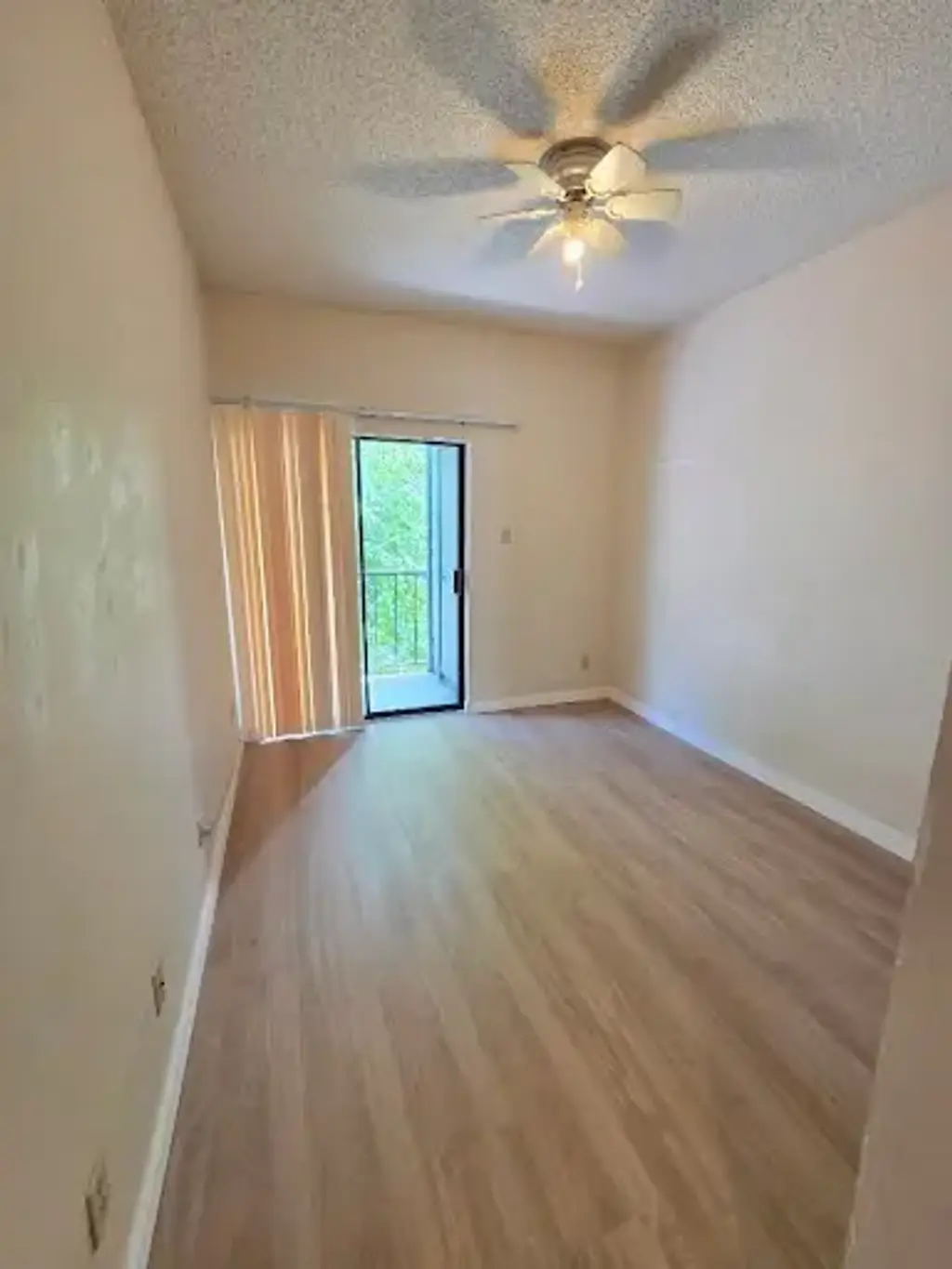 2706 Salado Street 207, Austin