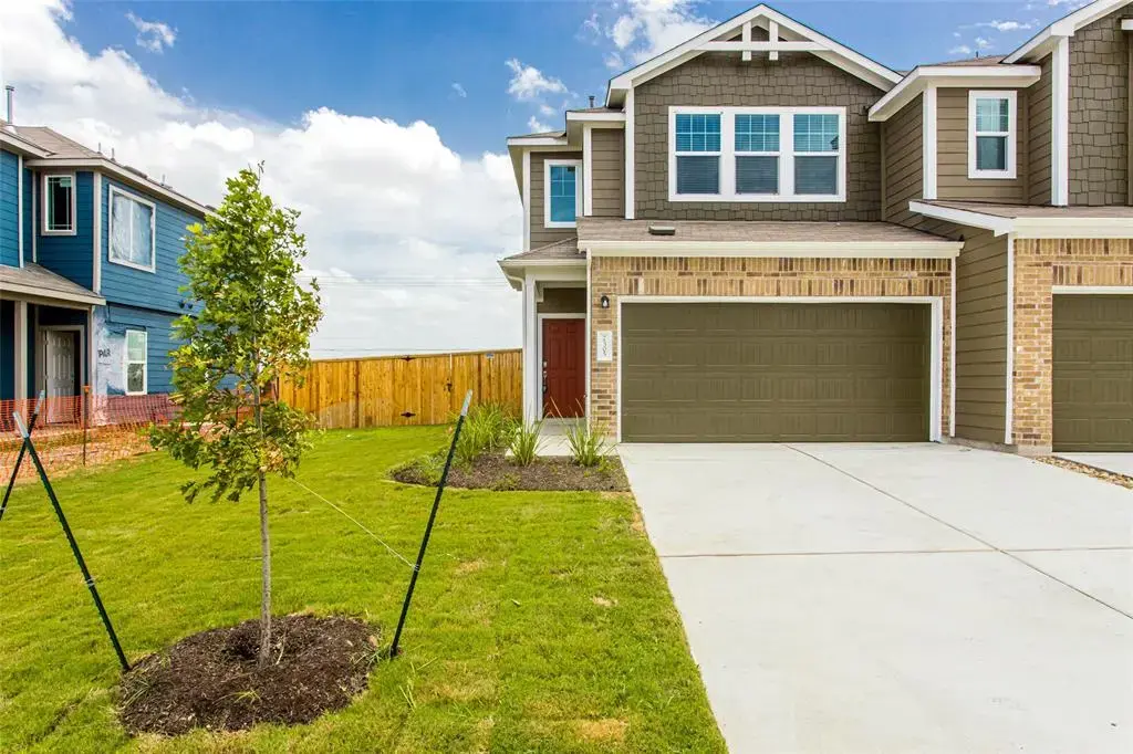 7305 Spotted Leaf Way, Del Valle
