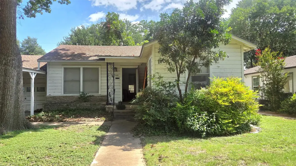 1700 Richcreek Road, Austin