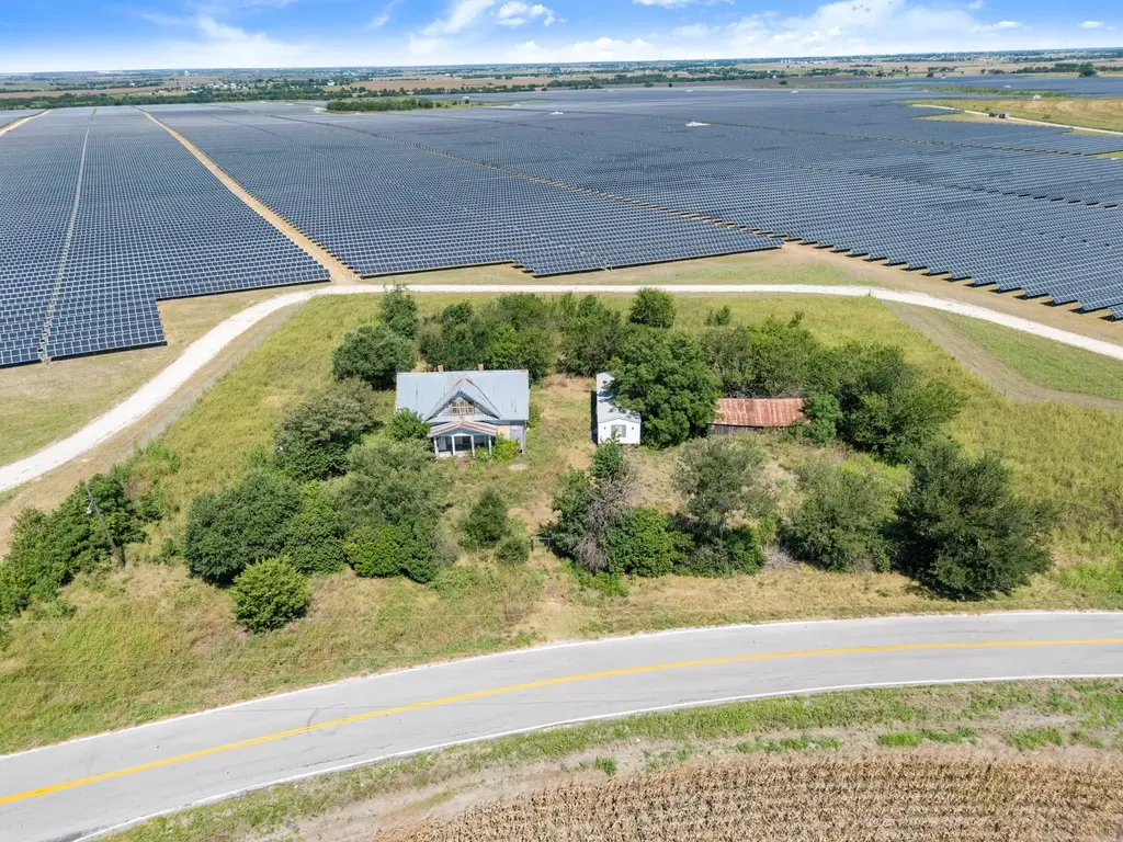 18008 Manda Carlson Road, Coupland
