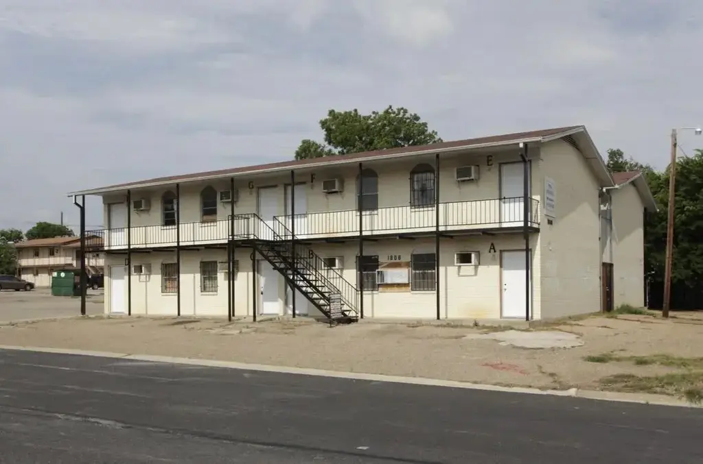 1808 N 8th Street F, Killeen