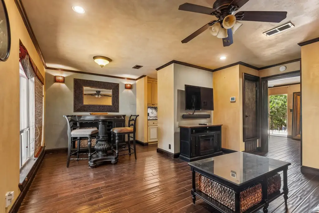 500 E Riverside Drive 254, Austin
