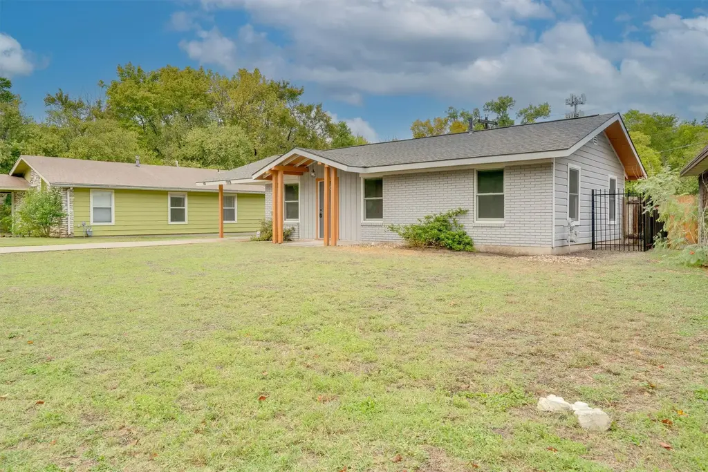 600 Bramble Drive, Austin