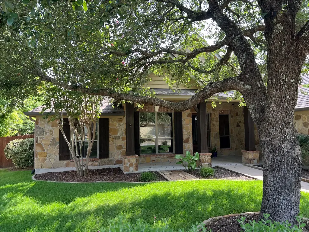 113 Courtland Circle, Austin