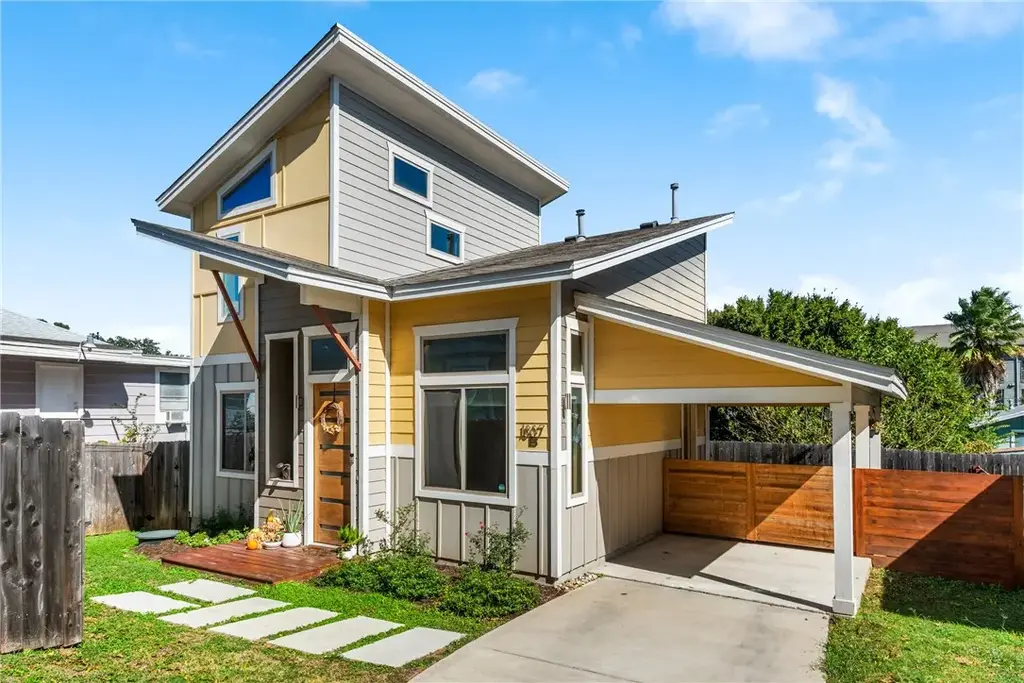 1807 Ulit Avenue B, Austin