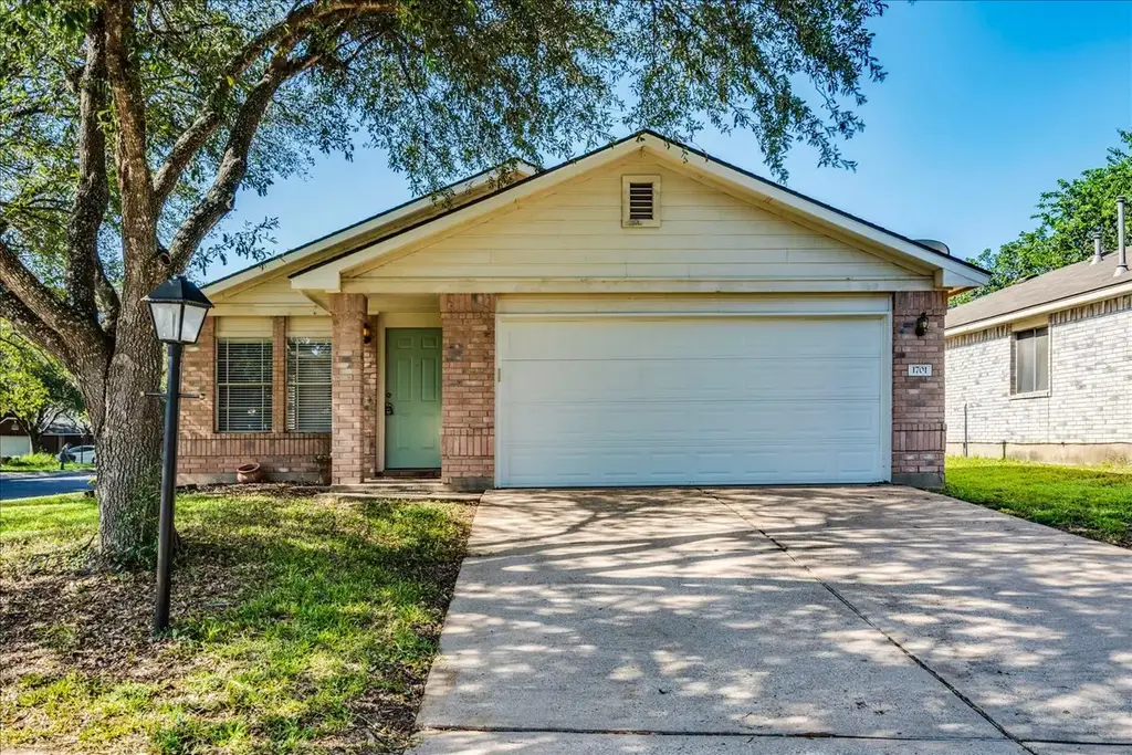 1701 Friars Tale Lane, Austin