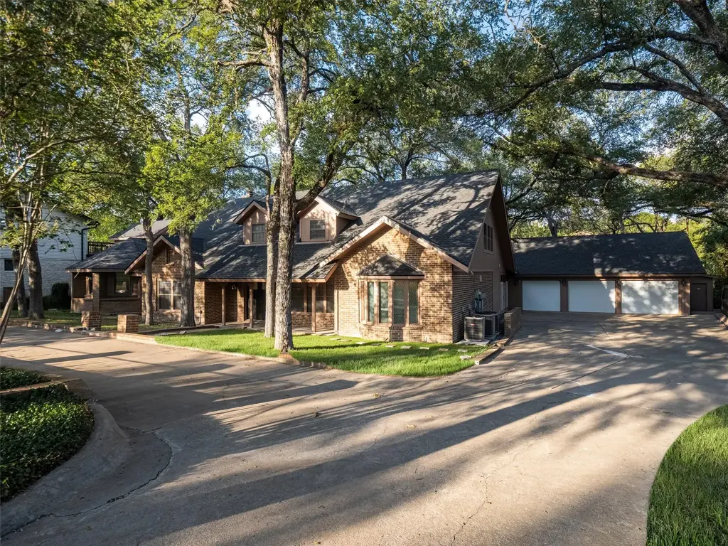 12319 Blue Water Drive, Austin