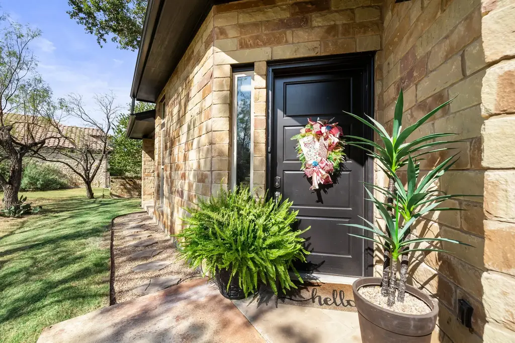 2606 Deep Canyon, Horseshoe Bay