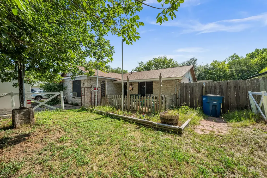 5326 Wellington Drive, Austin