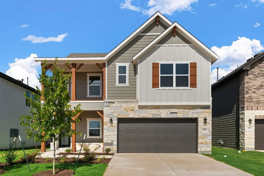 202 Willow Heights Drive, Hutto