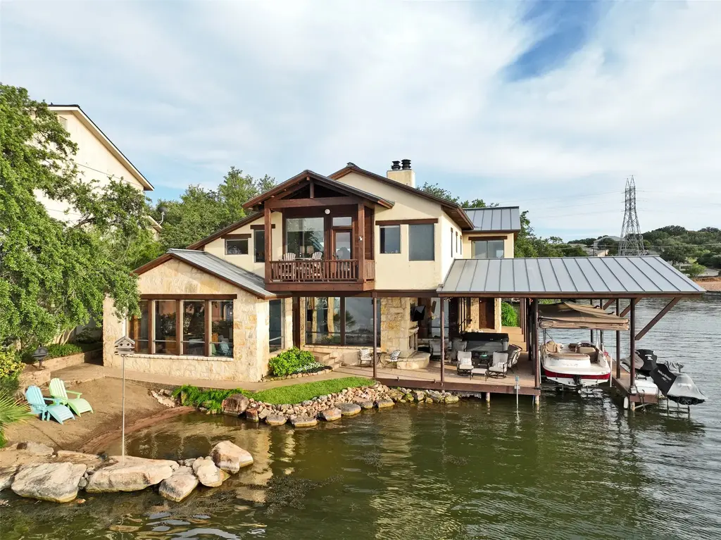 102 Bunny Run, Horseshoe Bay