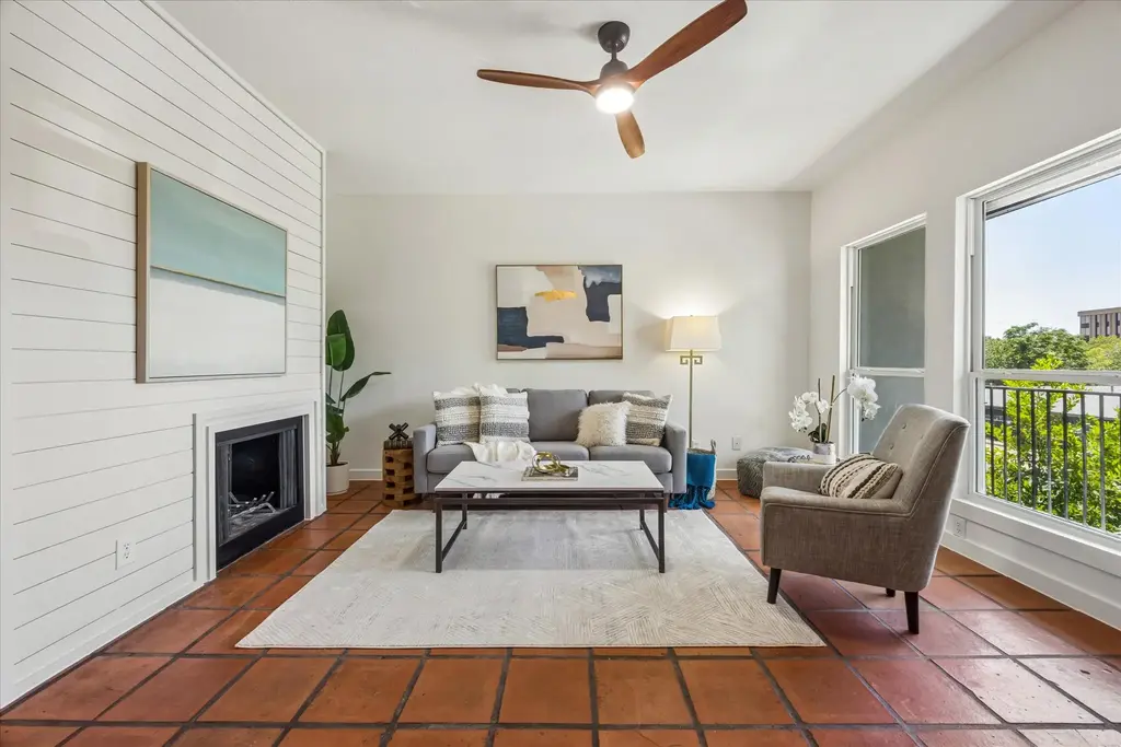 3903 Seiders Avenue 202, Austin