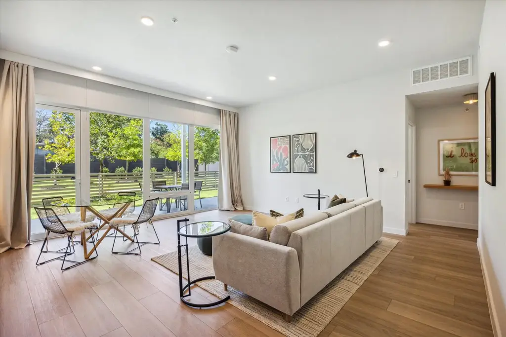 4004 Banister Lane 115, Austin