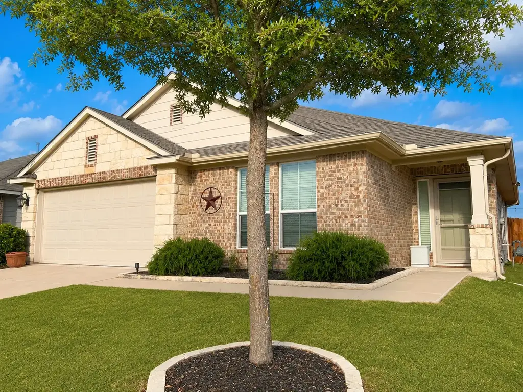 15129 Harkness Pass, Austin
