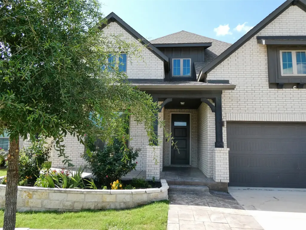 1017 Highcrest, Georgetown