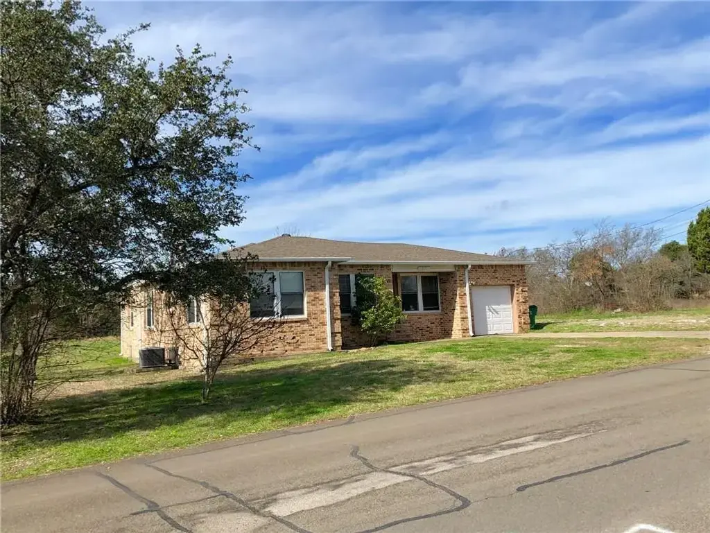 307 S Mustang Avenue, Cedar Park