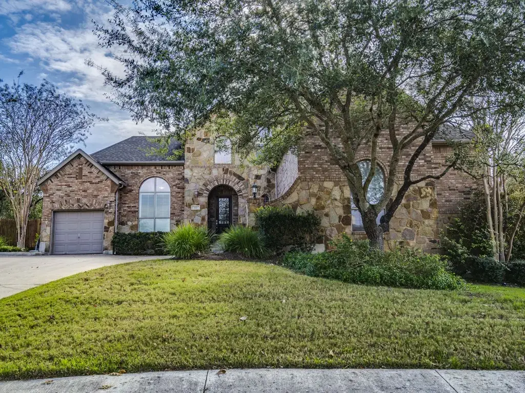 100 Empire Court, Austin