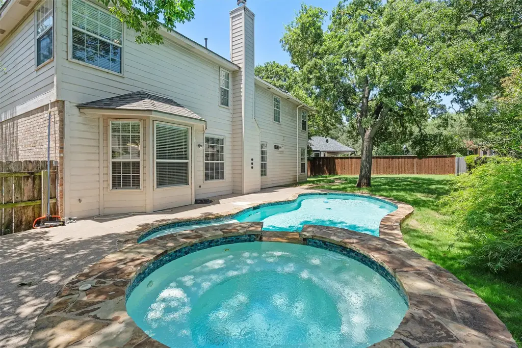 104 Whitechapel Court, Cedar Park