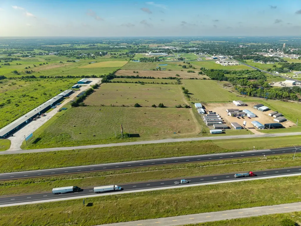 801 Huser Boulevard, Schulenburg