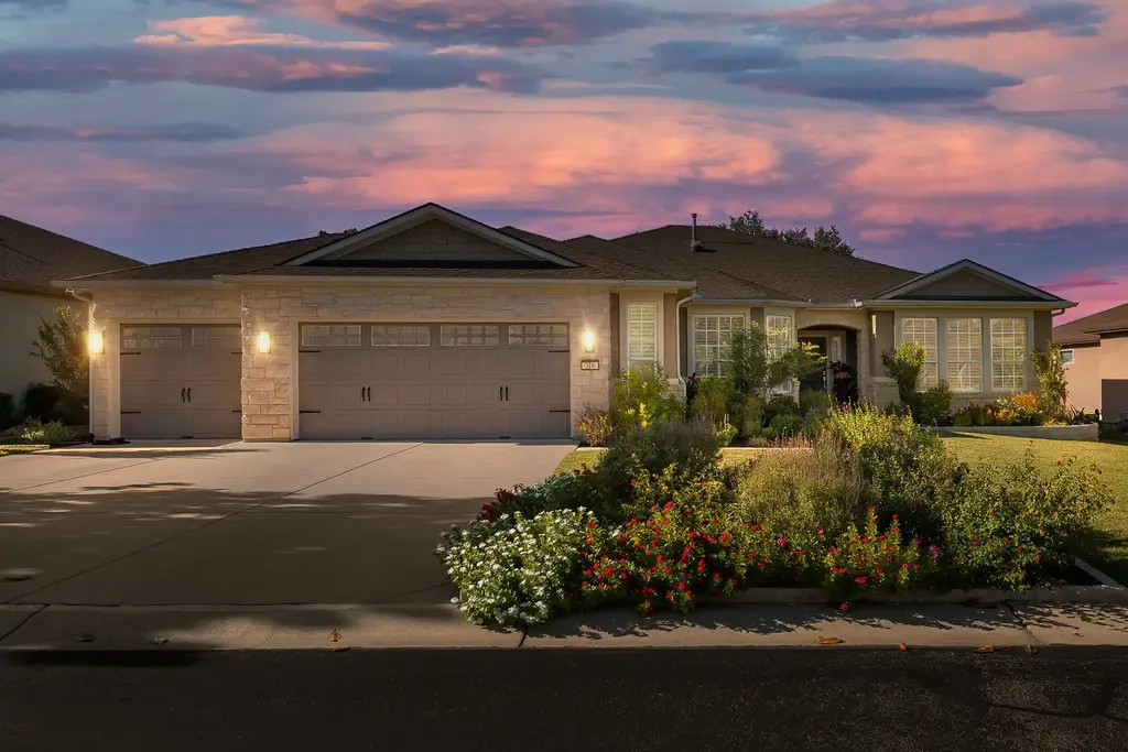 316 Yellow Rose Trail, Georgetown