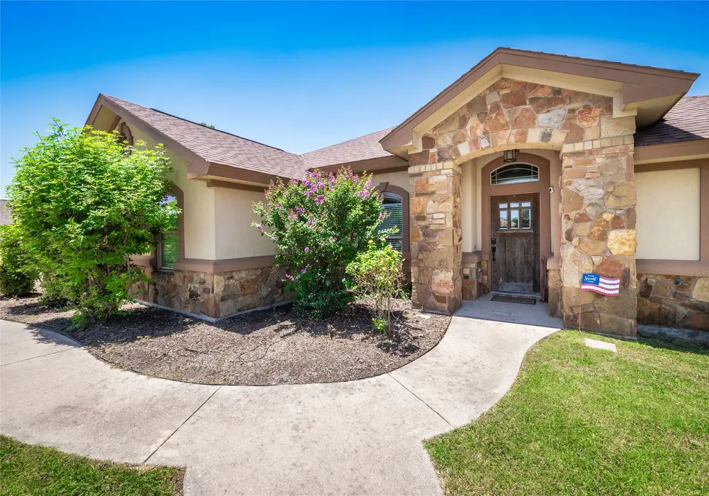 213 Sarahs Lane, Liberty Hill