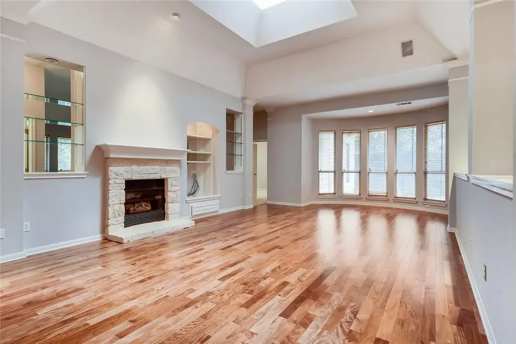 9009 Lantana Way, Austin