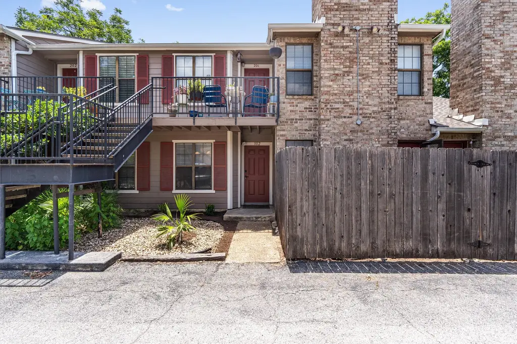 2907 Pearl Street 102, Austin