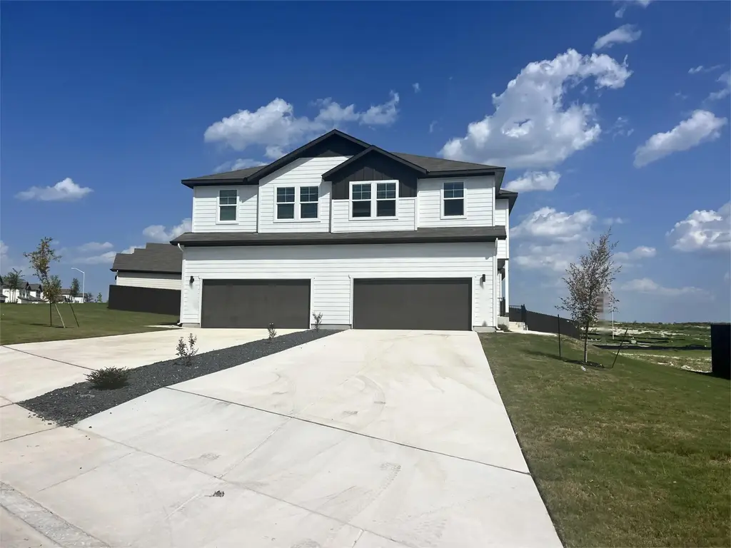 801 Staglin Street A, Buda