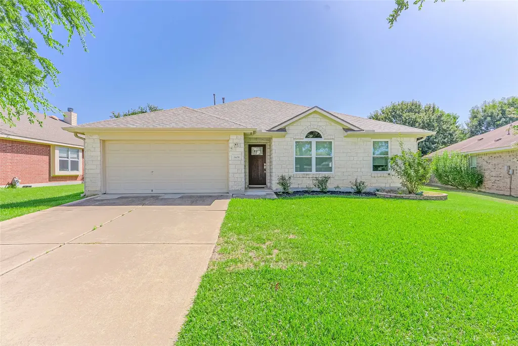 1408 Ridgewood Drive, Leander