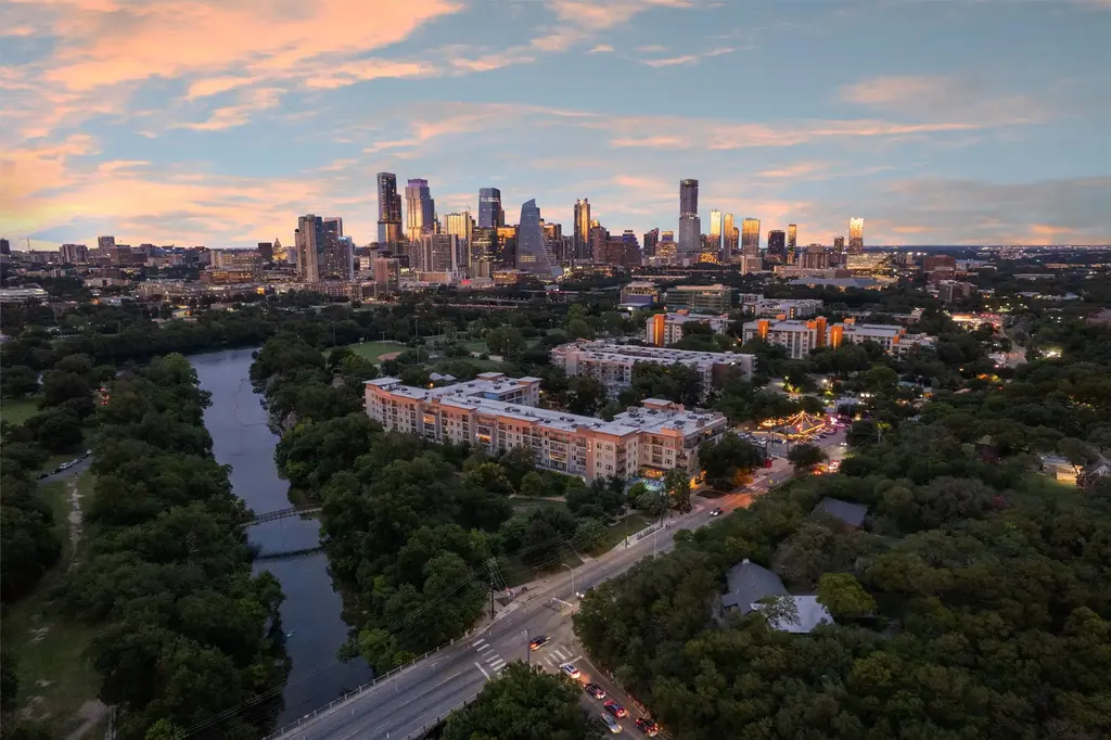 1900 Barton Springs Road 3031, Austin