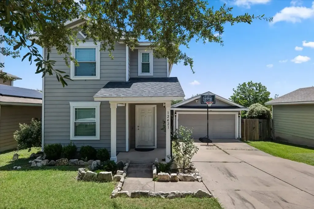 12421 Briarcreek Loop, Manor